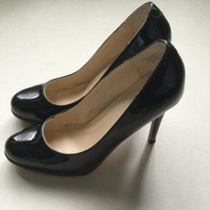 EXPRESSION High-heel shoes